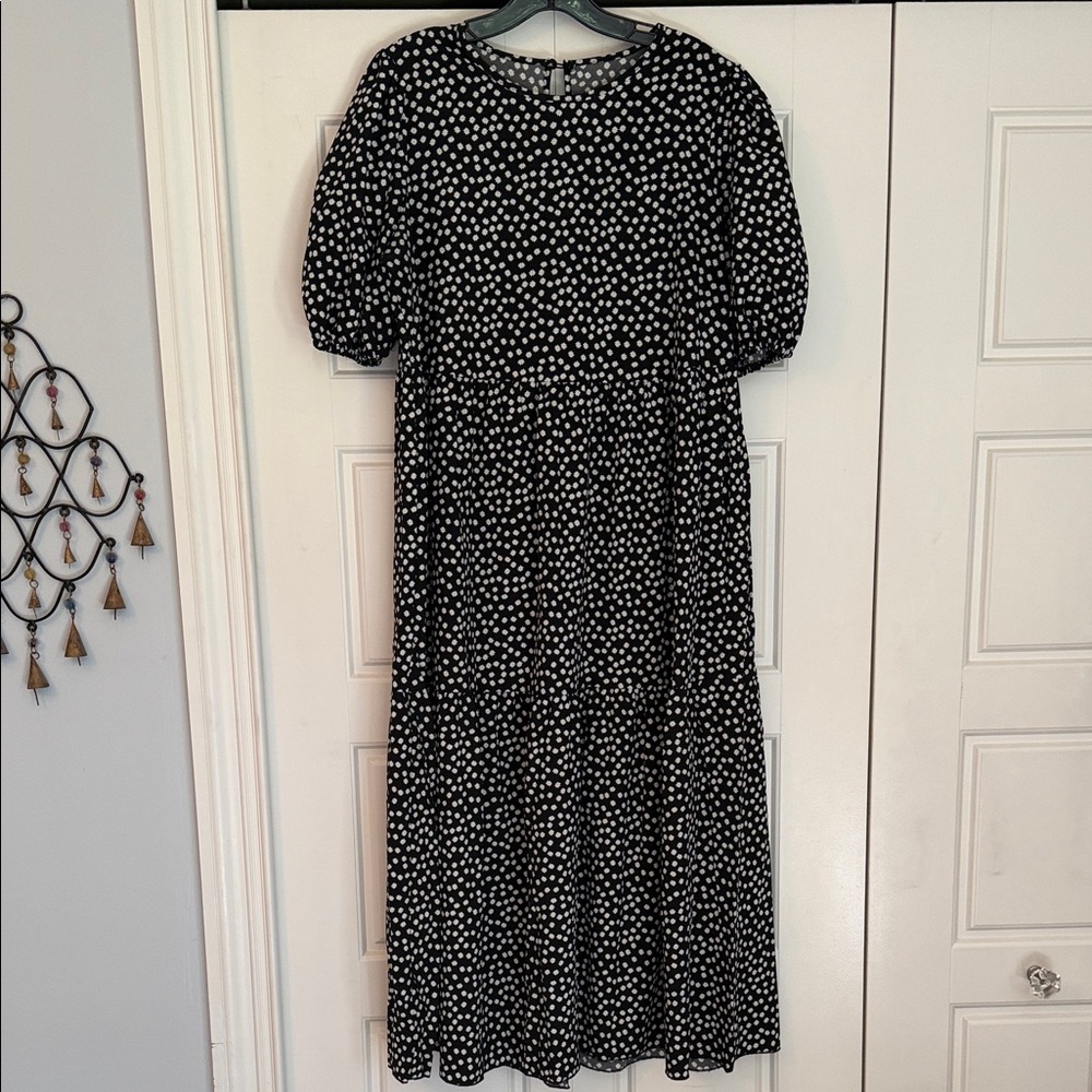 Black and White Floral Dot Midi Dress